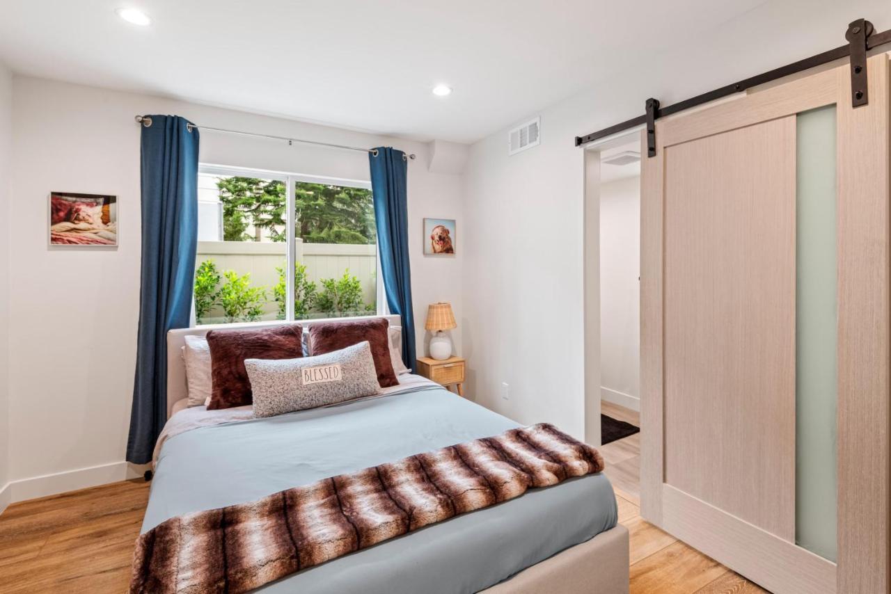 Stylish Sherman Oaks Townhouse 3Bed + 3.5Bath All Master Suites Лос-Анджелес Экстерьер фото