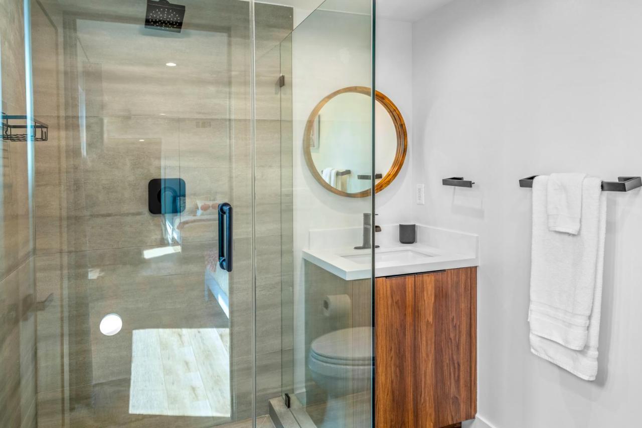 Stylish Sherman Oaks Townhouse 3Bed + 3.5Bath All Master Suites Лос-Анджелес Экстерьер фото